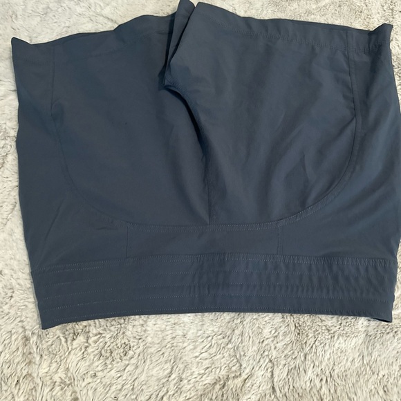 Athletic Works Women's Charcoal Shorts - Picture 3 of 4
